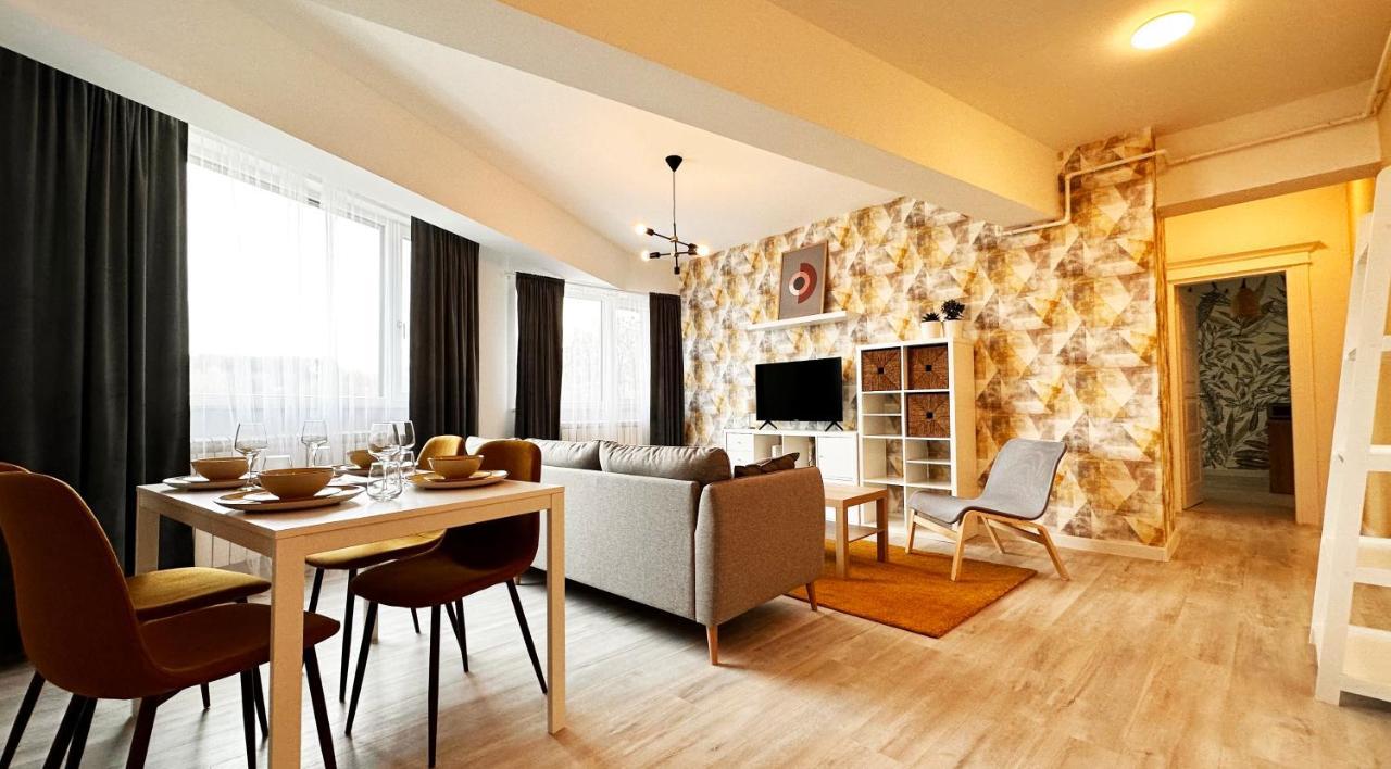 Cubrio Apartments Venetia Iasi Buitenkant foto