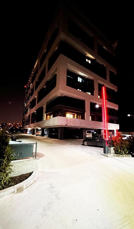 Cubrio Apartments Venetia Iasi Buitenkant foto